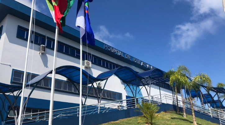 Criação de Novos Cargos na Fundação Hospitalar Gera Controvérsia em Campos Novos.