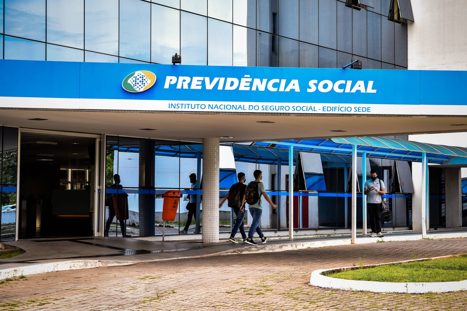 Fraude no INSS: devolução de valores a aposentados deve começar em 24 de julho.