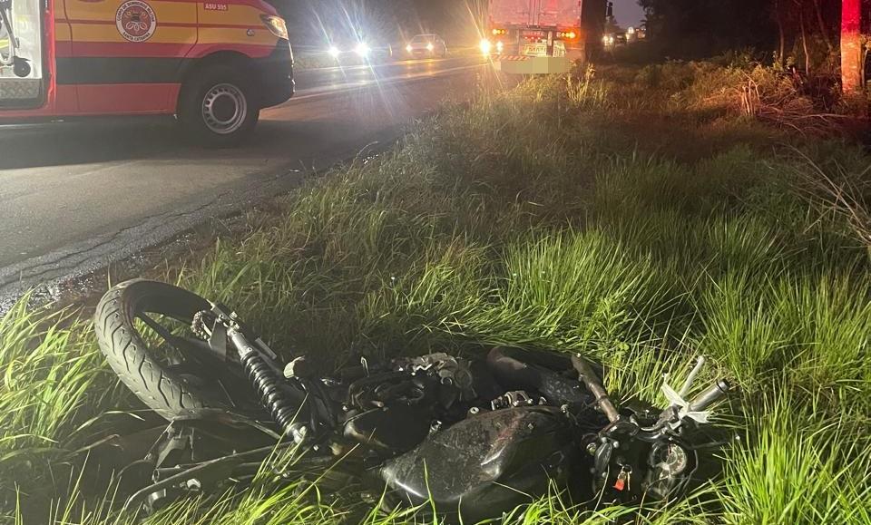 Motociclista morre em colisão frontal na BR-282