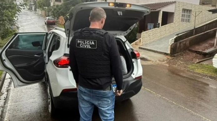 Polícia Civil prende mãe e padrasto de bebê morta com sinais de agressão.