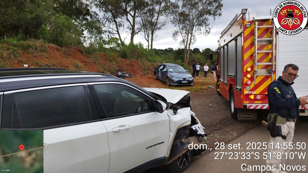 Colisão na BR-282 em Campos Novos mobiliza equipes de resgate.