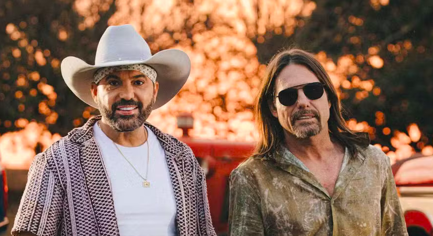 Edson e Hudson apostam no rock em nova música e relembram influência da mãe: 'Guitarrista das boas'