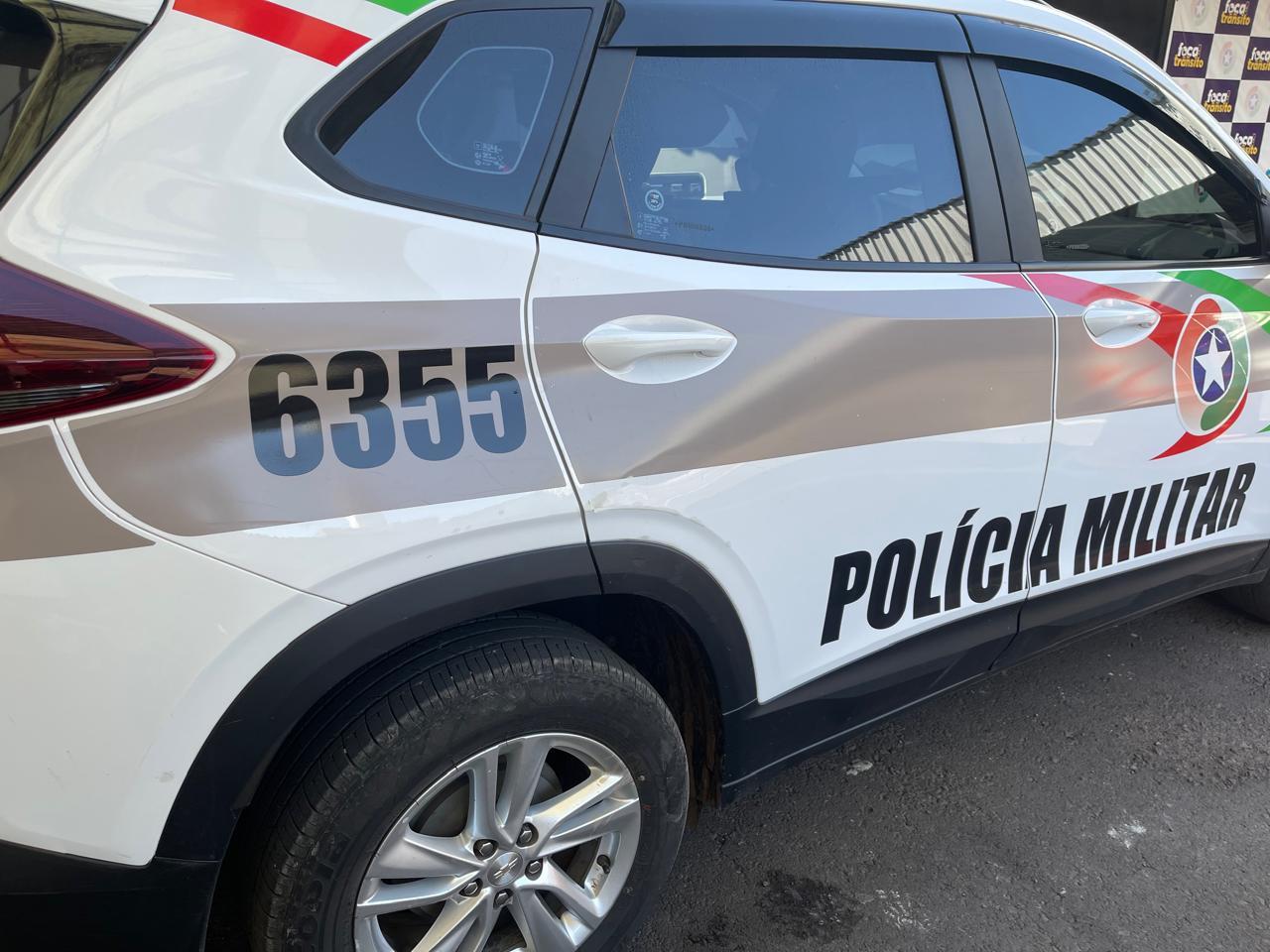 Polícia Militar cumpre dois mandados de prisão em Campos Novos.