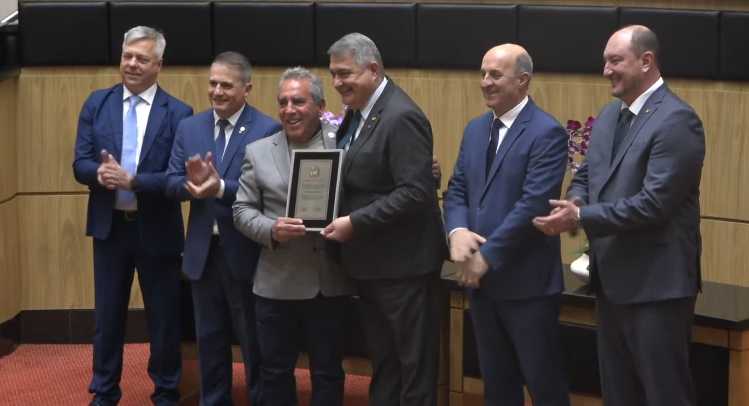 Sessão especial homenageou a trajetória da Fecoagro e celebrou o impacto do cooperativismo no agronegócio catarinense