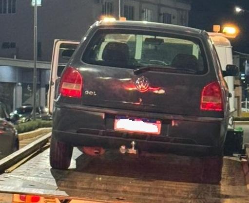 Homem é flagrado dirigindo sem CNH em Campos Novos e veículo é apreendido