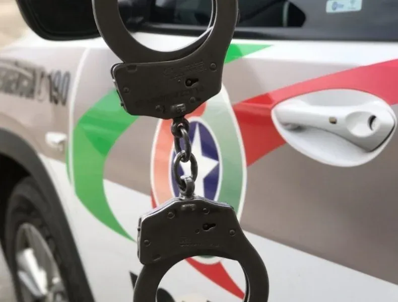 Polícia Militar cumpre mandado de prisão por furto e violência doméstica em Campos Novos