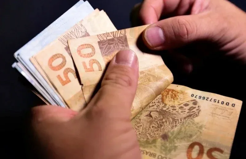 Segunda parcela do décimo terceiro deve ser paga até sexta-feira