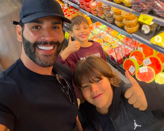 Gusttavo Lima mostra momento raro com os filhos: ‘Programa de meninos’