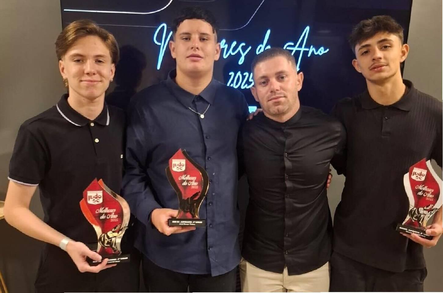 Atletas de Campos Novos são premiados entre os melhores do judô catarinense