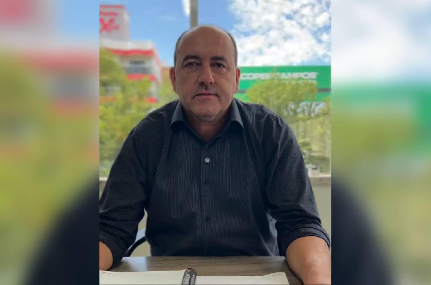 Prefeito anuncia reajuste salarial de 6,79% e aumento de 10% no vale-alimentação em Campos Novos