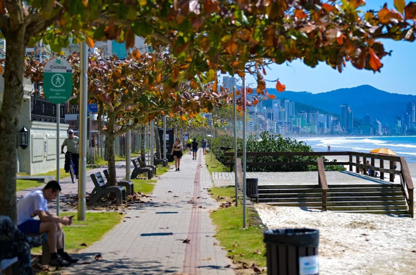 Outono deve registrar temperaturas acima da média e ampla variação térmica em Santa Catarina