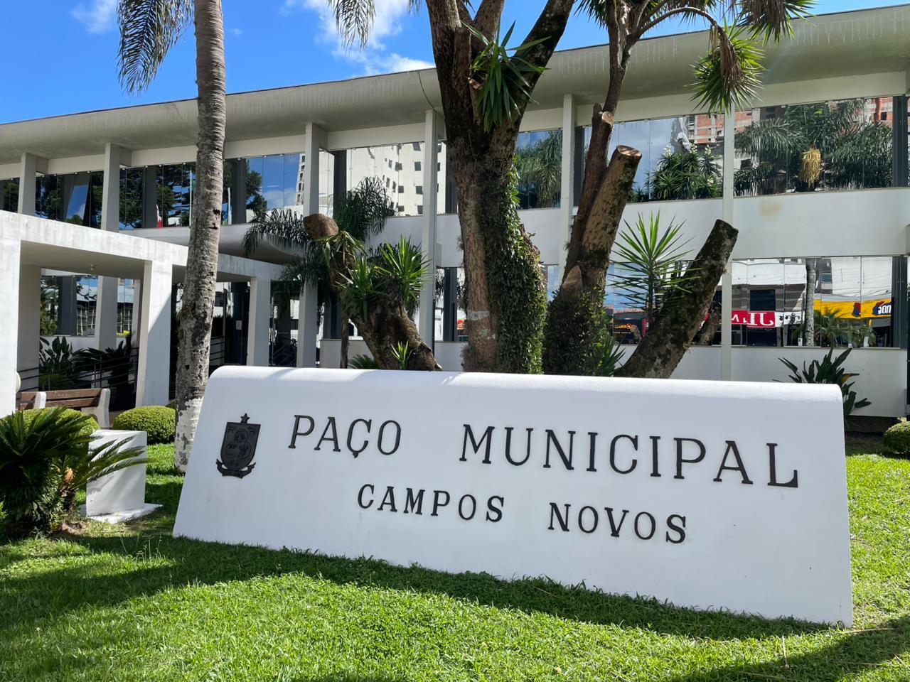 Campos Novos realizou posse de cerca de 90 novos servidores públicos