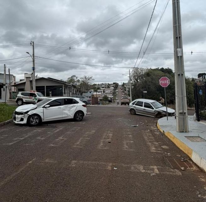 Motorista foge sem prestar socorro após colisão com vítima ferida em Campos Novos